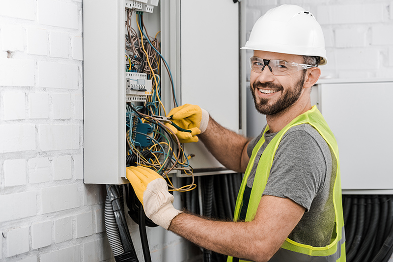 Local Electricians Near Me in Kingston Greater London